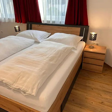 Liesingtal Deluxe Balcony アパート