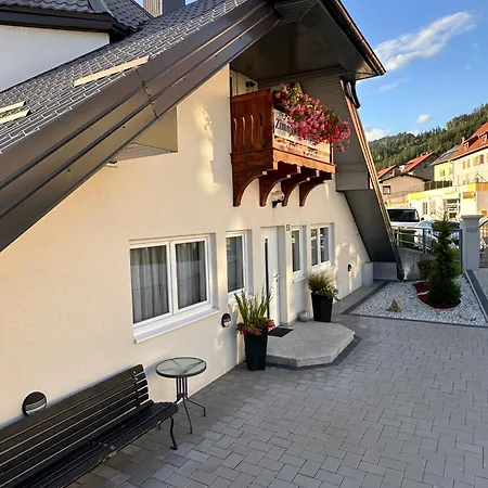 Daire Liesingtal Deluxe Balcony